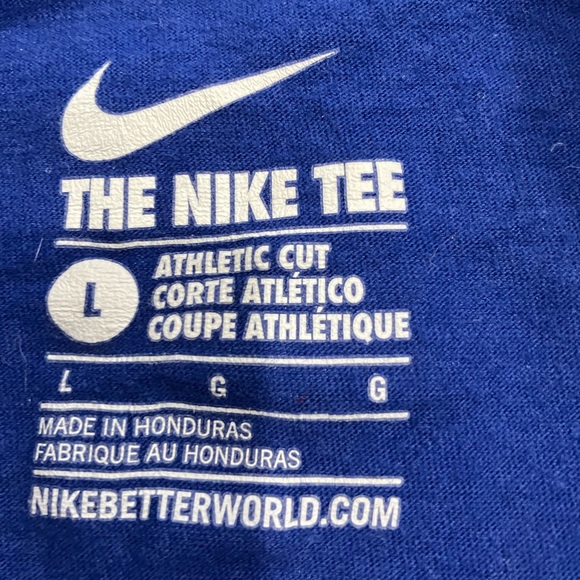 CUBS The Nike Tee - Picture 3 of 5